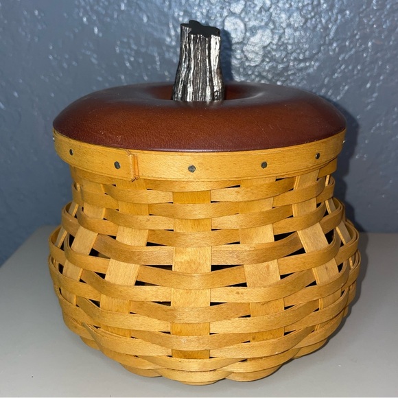 Longaberger Gourd Basket and Lid 
Pumpkin Fall Autumn Halloween - Picture 1 of 5